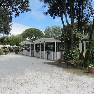 Campeggio Pineta, Calambrone